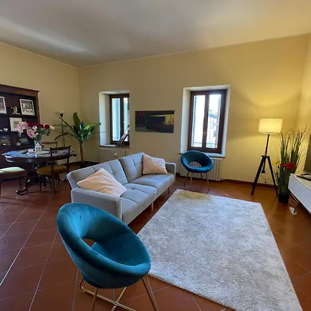 Apartment Montecchi House *