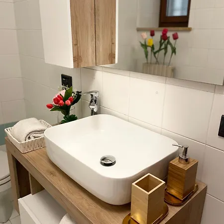 Apartment Montecchi House Verona