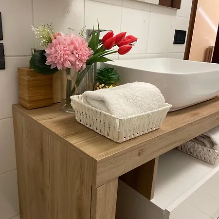 Montecchi House Verona