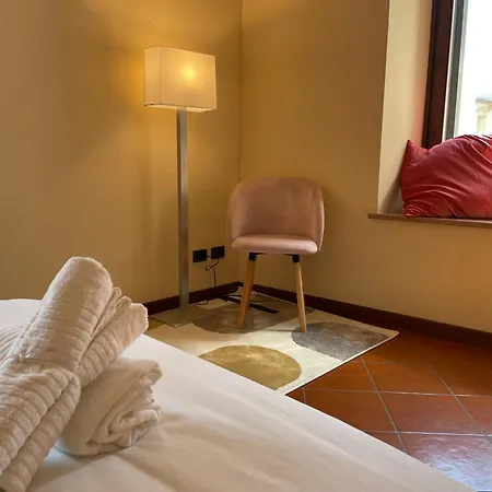 Montecchi House Διαμέρισμα *