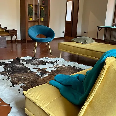 Montecchi House Apartment