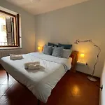 Διαμέρισμα Montecchi House *