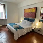 Montecchi House Verona