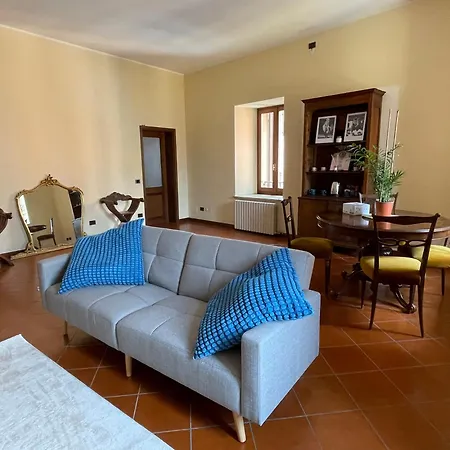 Montecchi House