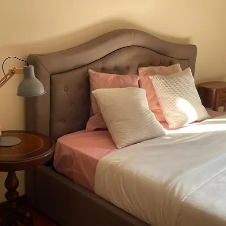 아파트 Montecchi House