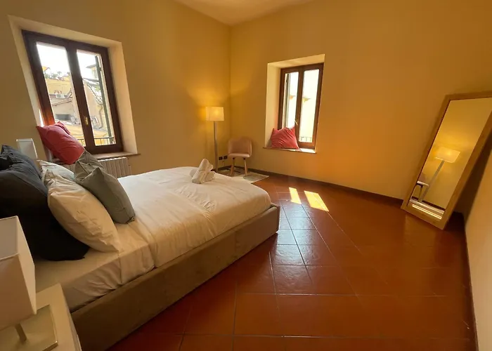 Montecchi House *