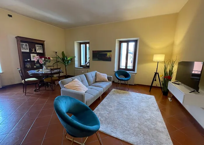 公寓 Montecchi House *