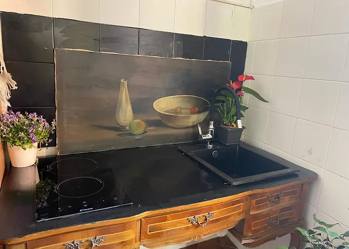 Montecchi House Apartmán *