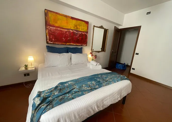 Montecchi House * Verona