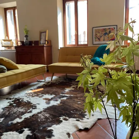 Montecchi House Апартаменты Верона